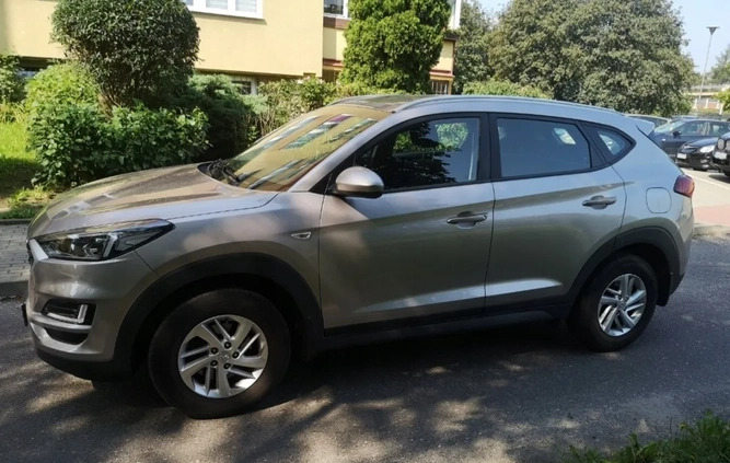 Hyundai Tucson cena 92700 przebieg: 28100, rok produkcji 2020 z Bełchatów małe 121